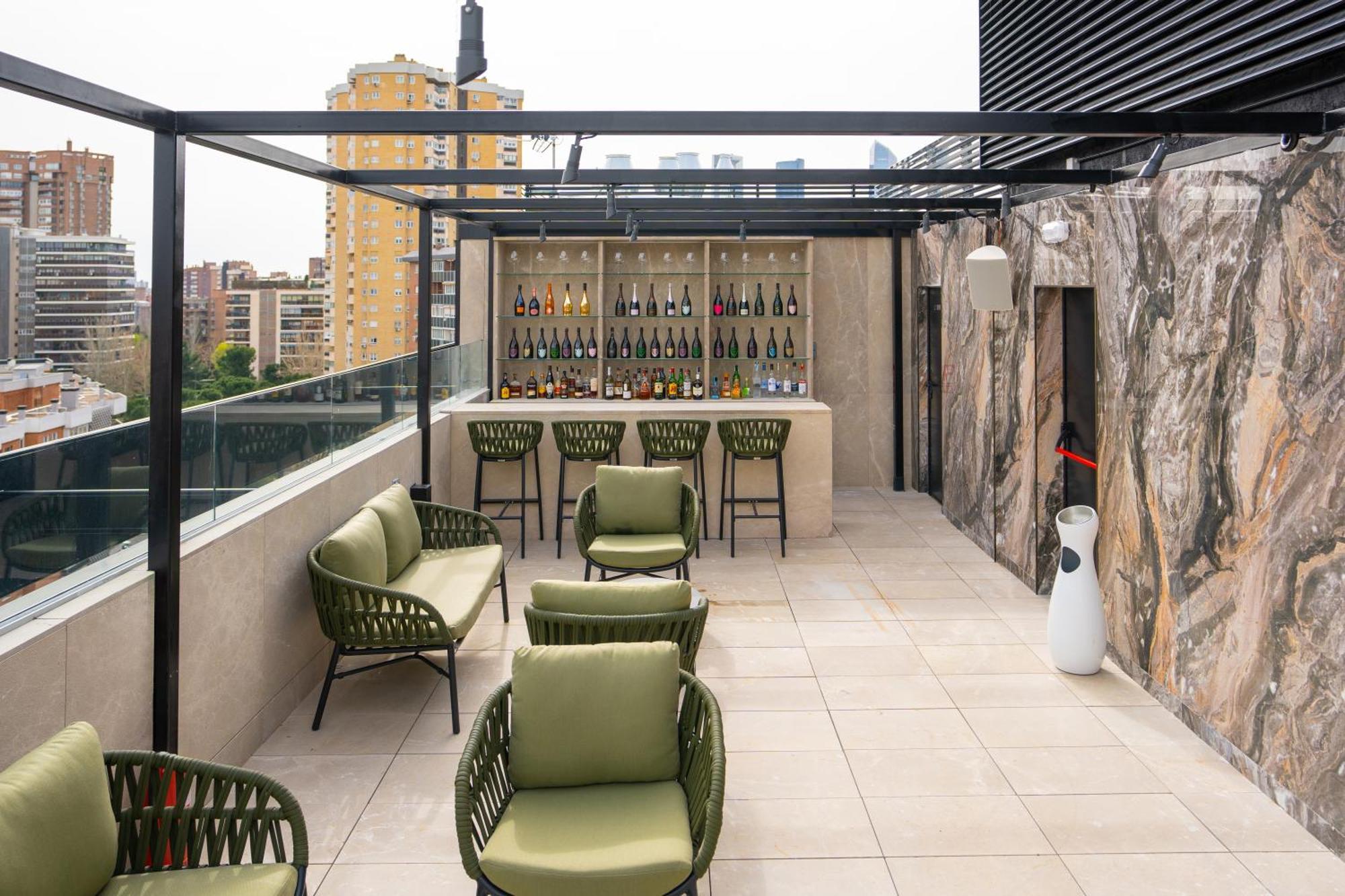 Hotel Pinar Plaza 마드리드 외부 사진